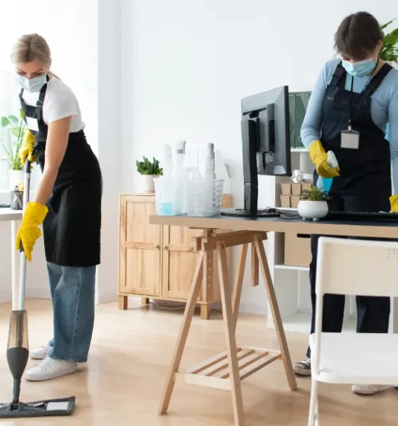 Why Your Business Needs Janitorial Cleaning Services for a Cleaner, Healthier Workplace